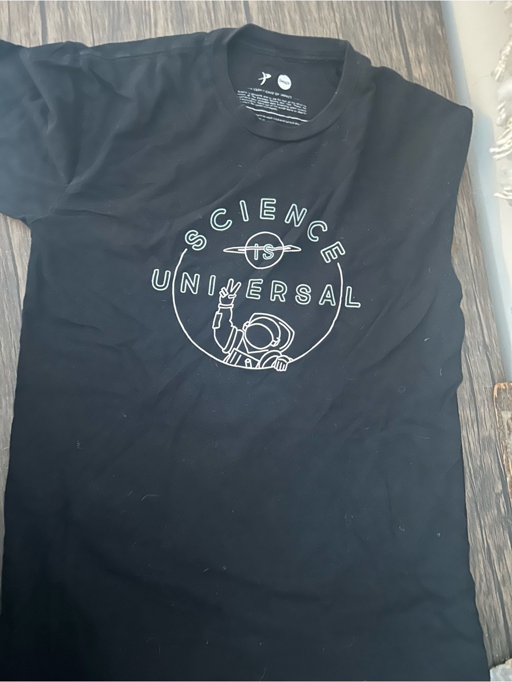Black Graphic 'Science Is Universal' Crewneck T‑Shirt